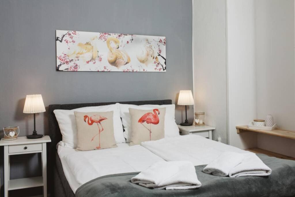 City Apartment Near Shooping Center, 6 Guests Берлин Екстериор снимка