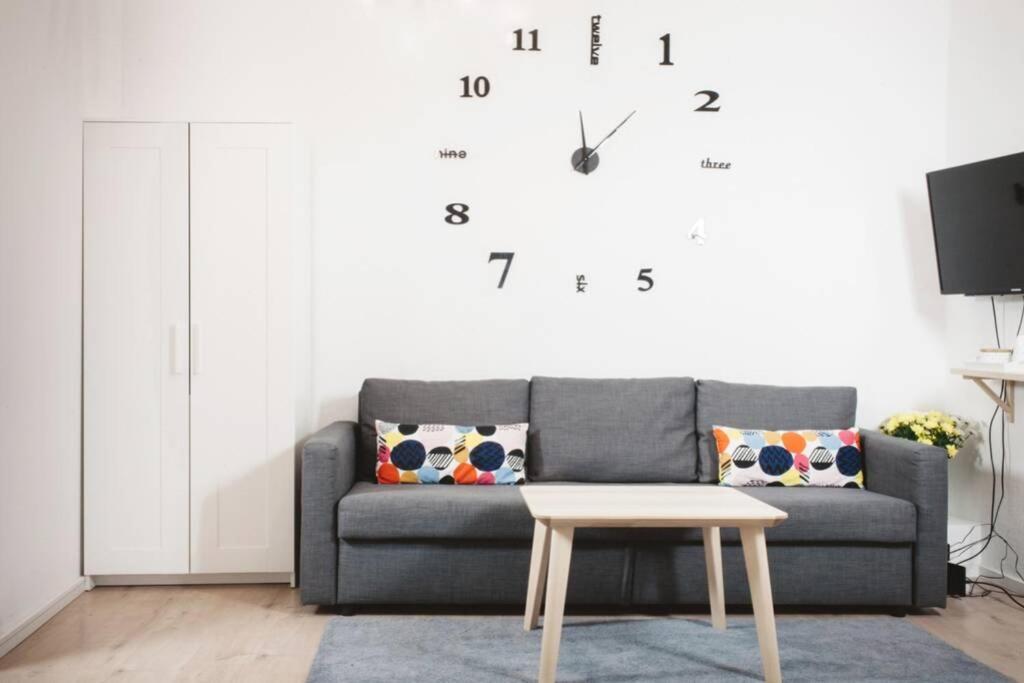 City Apartment Near Shooping Center, 6 Guests Берлин Екстериор снимка